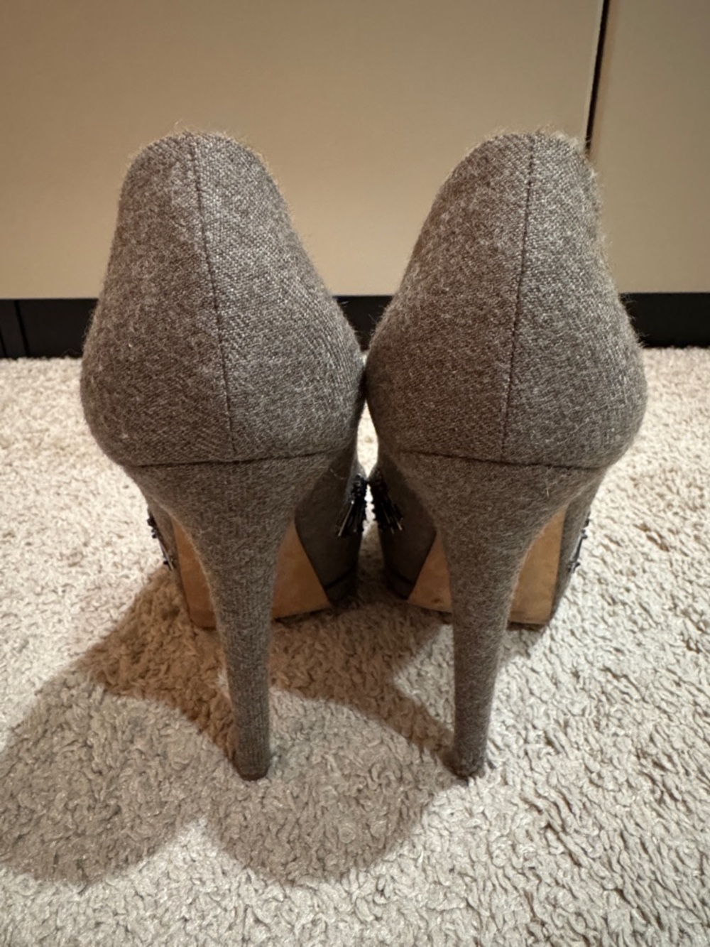 Oscar de la Renta Gray Embellished Peep-Toe Pumps - Picture 4 of 11